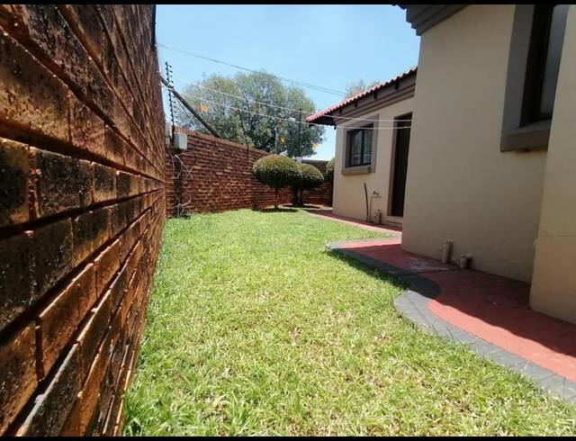 3 BEDROOM PROPERTY TO RENT IN MONTANA